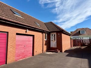 Photo 15- click for photo gallery